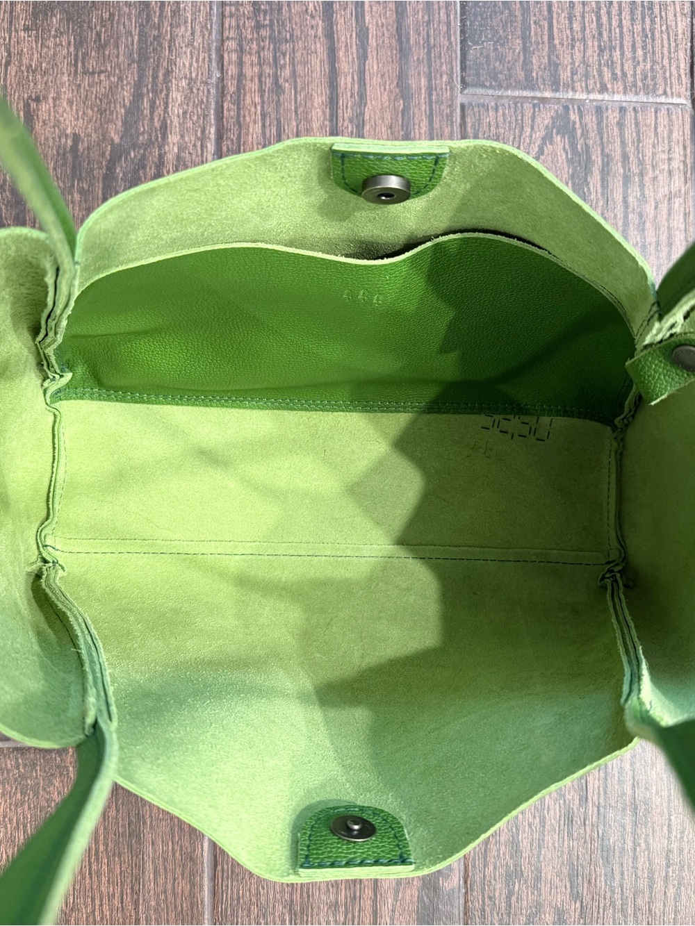 Portland Leather Olive Green Pebbled Tote - Picture 2 of 2